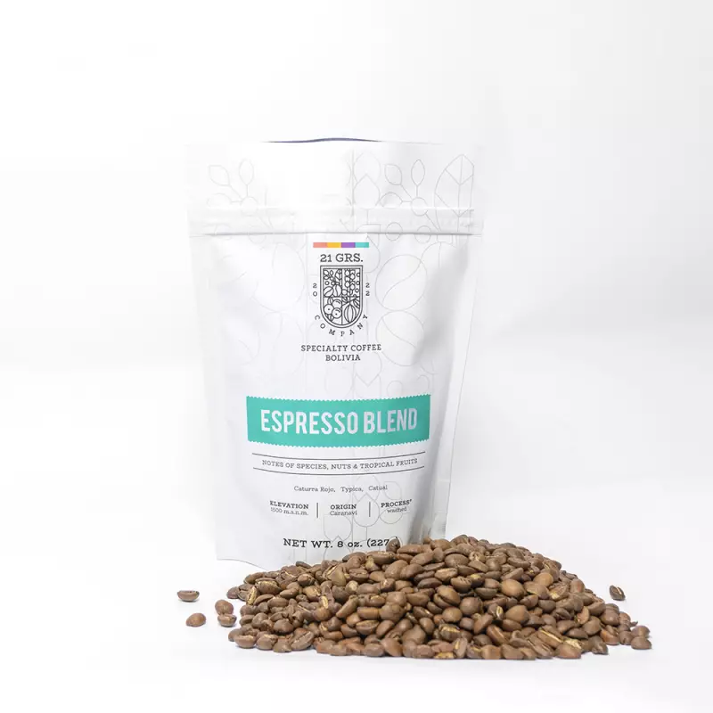 Delizia Foods | Whole Bean Roasted Coffee | 8oz | Bolivian specialy coffee | E